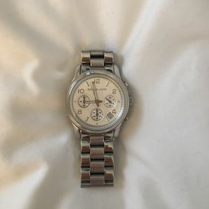 MICHAEL KORS SILVER WATCH